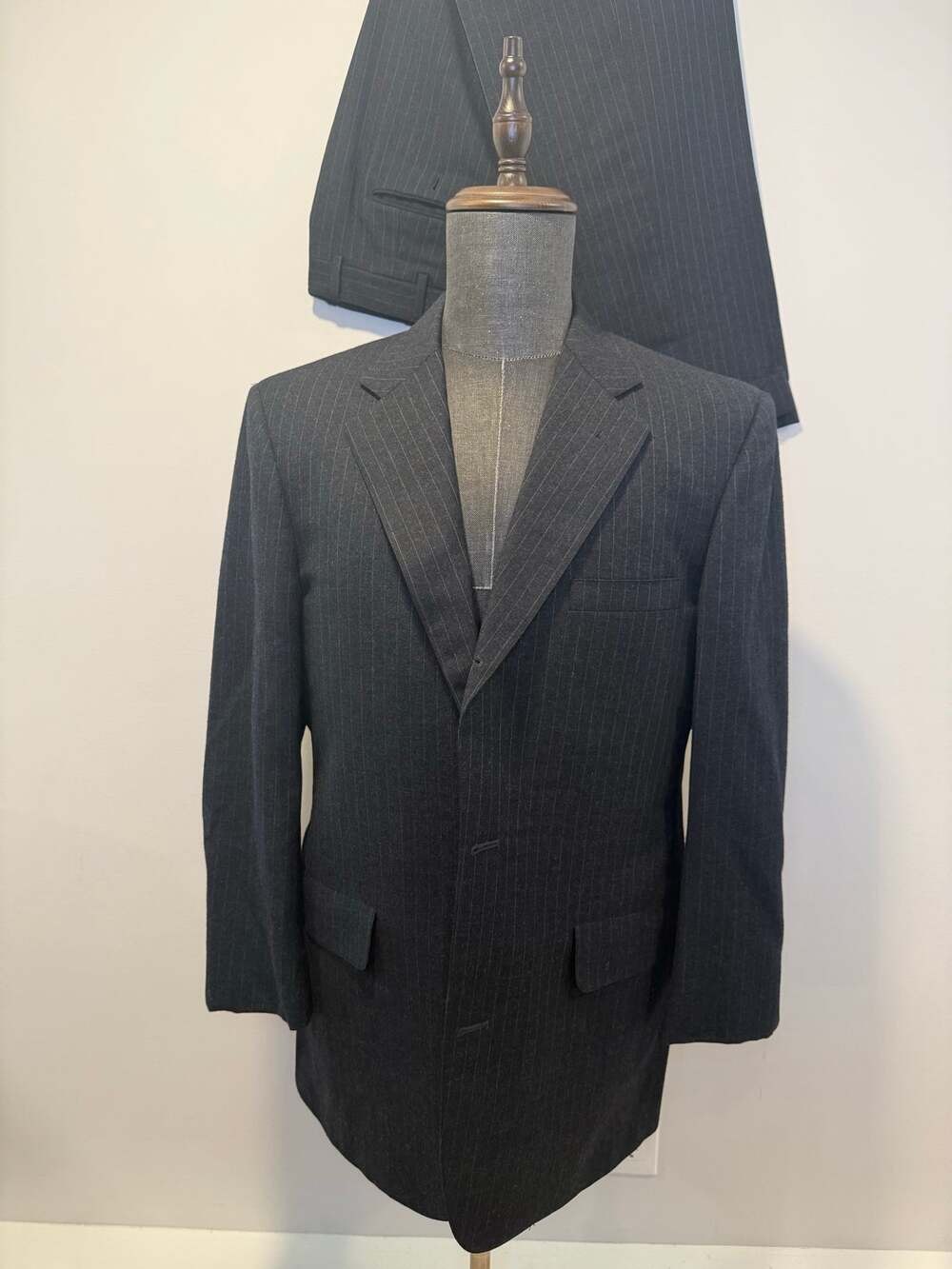 Bespoke Brooks Brothers 2 Piece Suit Pure Wool Custom Tailored Charcoal JL